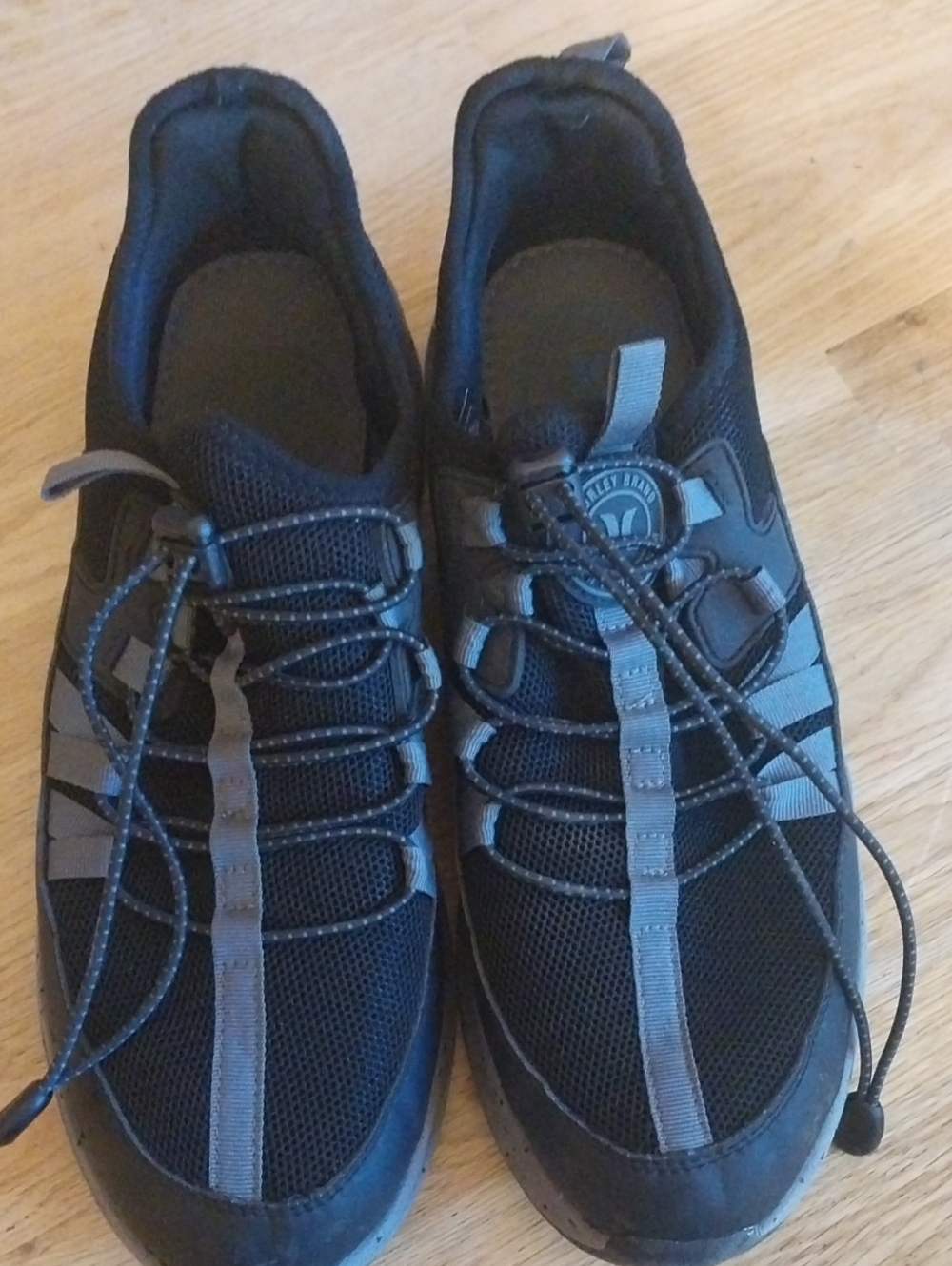 Hurley Men's Black and Gray Athletic Lace-Up Sneakers